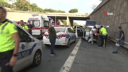 Otoyolda zincirleme trafik kazası: 2'si polis 3 yaralı