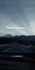 Do you what Prophet Muhammad (ﷺ) has told you to look upon‼️ Mufti Menk Shorts❤️,Follow✌️,Share