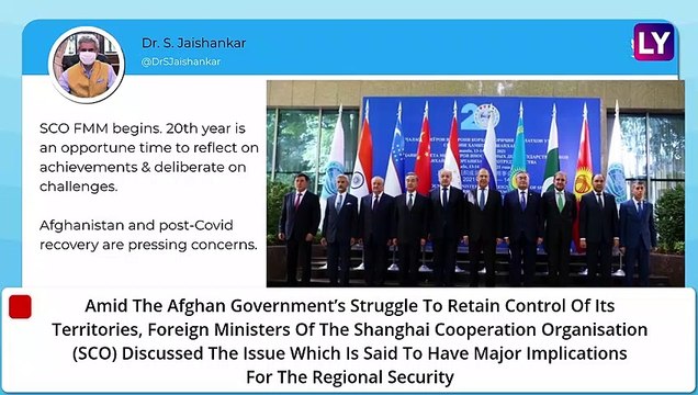 Taliban Capture Pak-Afghan Border Crossing At Spin Boldok - Chaman Area, Raise Flag