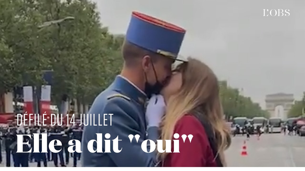 Une demande en mariage sur les Champs-Elysées aussi insolite que mémorable
