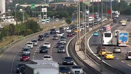 İstanbul'da bayram trafiği erken başladı