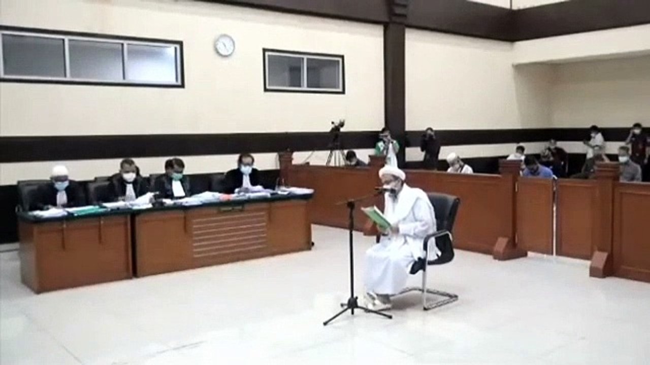 Habib Brizik Sihab dipersidangan jaksa