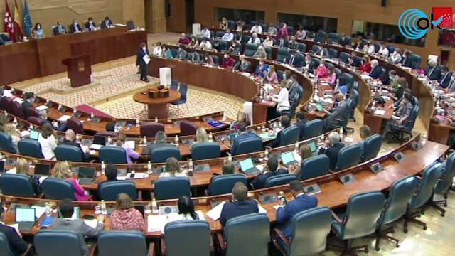 Ayuso vapulea a Jaloull: Yo, a diferencia de usted, no le debo mi puesto a Sánchez, sino a las urnas