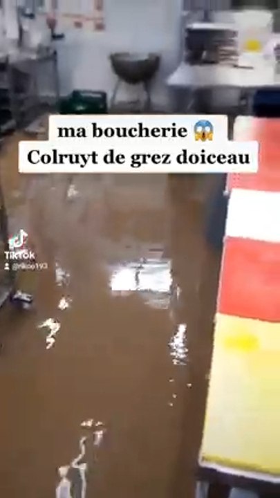 Colruyt de Grez-Doiceau inondé