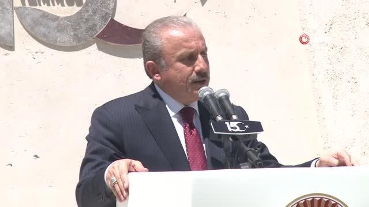 TBMM Başkanı Şentop: "FETÖ aparatı yerinden söküldükçe Türkiye milli hedeflerine daha emin ve kararlı adımlar atmaya başlamıştır"