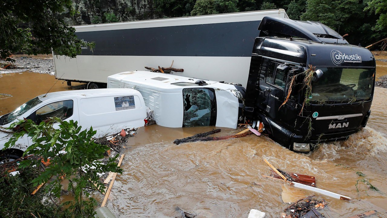 Inondations en Allemagne : de nombreux morts et disparus - Vidéo ...