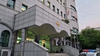 공군법무실장에 '수사 정보 유출 혐의' 고등군사법원 직원 구속영장 기각 / YTN