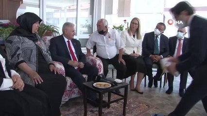 AK Parti Genel Başkanvekili Binali Yıldırım'dan 15 Temmuz'un ilk gazilerine ziyaret
