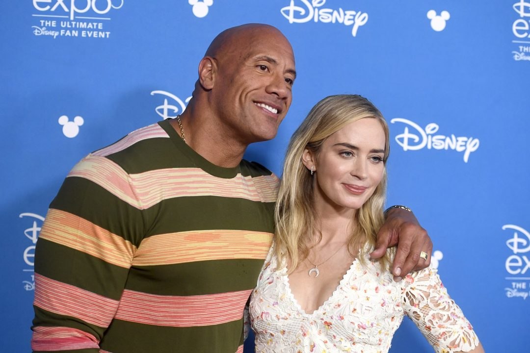 Dwayne Johnson and Emily Blunt Help Surprise Georgia School Custodian Who Achieved Dream O