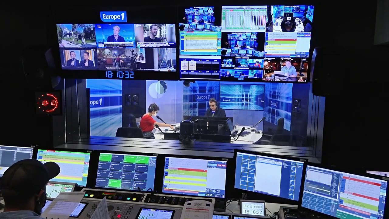 "Vive le Tour de France !" : Emmanuel Macron dans les Pyrénées pour suivre la 18e étape