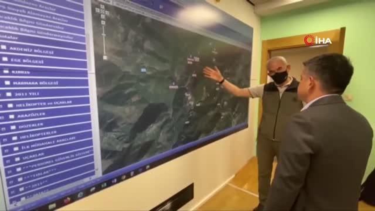 Bakan Pakdemirli: "Sıcaklıklar mevsim normallerinin üstünde. Vatandaşlarımızı ormanlarda daha dikkatli olmaya davet ediyorum"