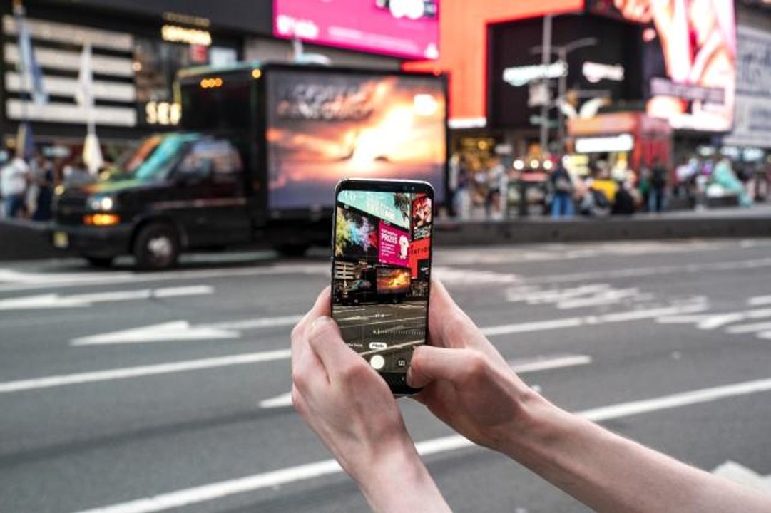 New York'ta 15 Temmuz "Demokrasi Zaferi" LED ekranlı araçlarla anlatıldı