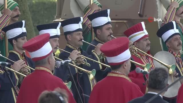 Son dakika haberleri | Cumhurbaşkanı Erdoğan: Millete silah çekenin, milletin kanını dökenin, milletin bayrağına ve ezanına göz dikenin, milletin geleceğini karartmaya...