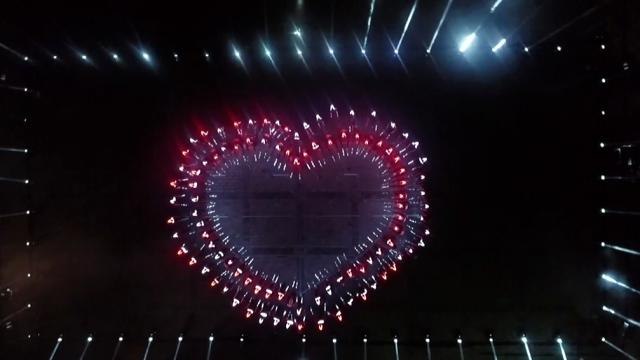 Son dakika gündem: Galata Kulesi ile Ayasofya-i Kebir Cami-i Şerifi 15 Temmuz'a özel görsellerle ışıklandırıldı