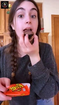 How to Make Chocolate Peanut Butter Cups At Home | Food Crystal