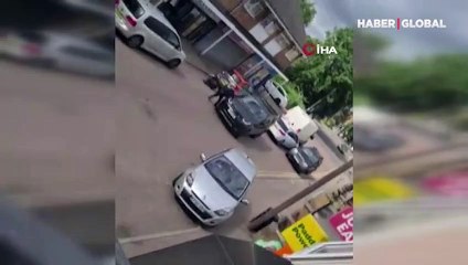 İngiltere'de polisten kaçmak için demiryolu hattına girdi