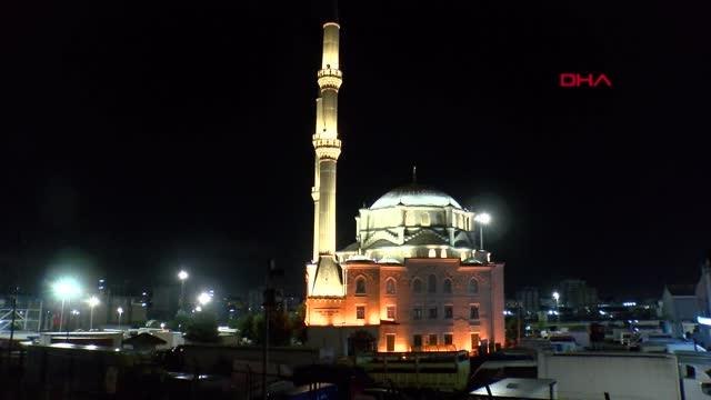 İSTANBUL-15 TEMMUZ'UN 5. YIL DÖNÜMÜNDE TÜM CAMİLERDEN SELA OKUNDU