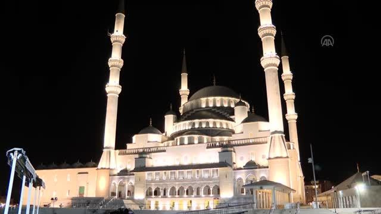 15 Temmuz'un 5. yıl dönümünde Kocatepe Camisi'nde sela okundu