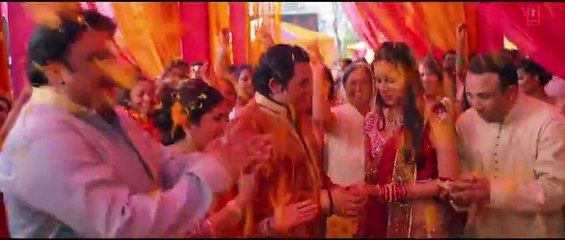 Iski Uski FULL Video Song - 2 States - Arjun Kapoor, Alia Bhatt