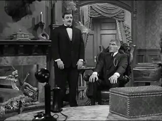 Locos Addams T1 C17 LATINO