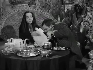 Locos Addams T1 C22 LATINO