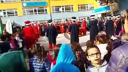 Mehter marşı ile karne töreni