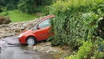 Hochwasser: Mindestens 100 Tote - mehrere Häuser in Erftstadt eingestürzt