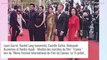 Cannes 2021 : Camille Cottin drapée d'une robe couleur bronze, elle illumine la Croisette