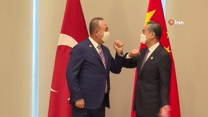 Bakan Çavuşoğlu, Çin Dışişleri Bakanı Wang Yi ile görüştü
