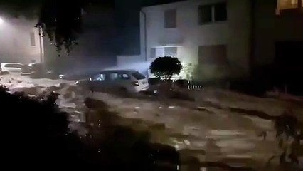 Al menos 42 muertos por las inundaciones en Alemania: vídeo 2