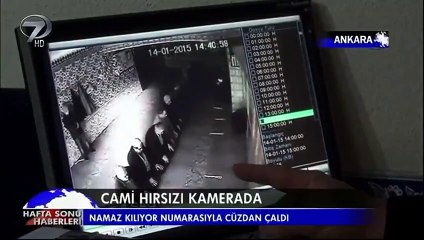 Cemaat namaza durduğu sırada o cüzdan çaldı
