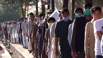 آلاف الأفغان يقررون الهجرة خوفا من الانفلات الأمني ونشوب معارك