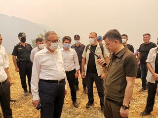 MERSİN'DEKİ ORMAN YANGININA HAVADAN MÜDAHALE YENİDEN BAŞLADI