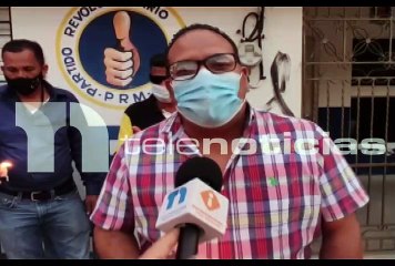 #Telenoticias / Perremeistas protestan con encendido de velas  en Dajabón en demanda de nombramientos / 15 de julio 2021