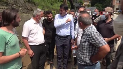 Son dakika haberi: Bakan Kurum: "Selden zarar gören 236 binada tespitler yapıldı. Bu çerçevede 24 tane acil ağır hasarlı yıkık bina tespit ettik"