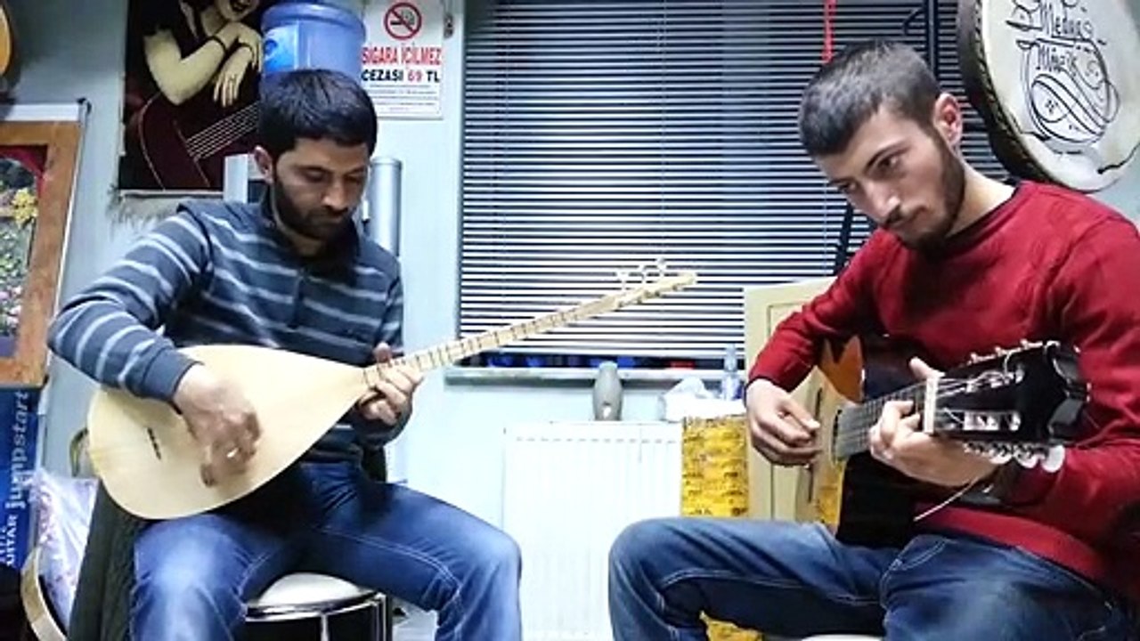 HASRET ÇEKENLERE Bağlama  Gitar