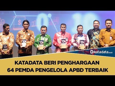 Katadata Beri Penghargaan 64 Pemda Pengelola APBD Terbaik | Katadata Indonesia