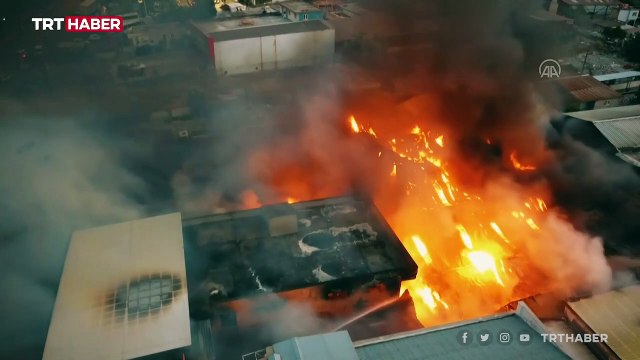 Kahramanmaraş'ta fabrika yangını 5 tesise daha sıçradı