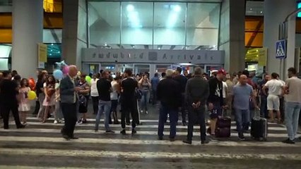 Zum Impfen vom Iran nach Armenien