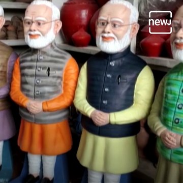 Bihar-Based Sculptor Carves PM Modi's Statue As Money Bank