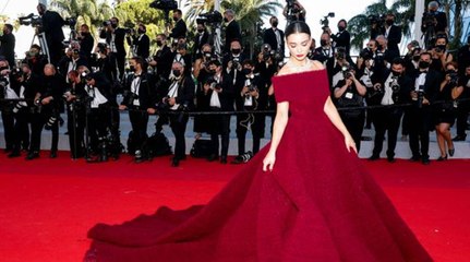 Amy Jackson looks like a princess on Cannes Film Festival 2021 red carpet | FilmiBeat
