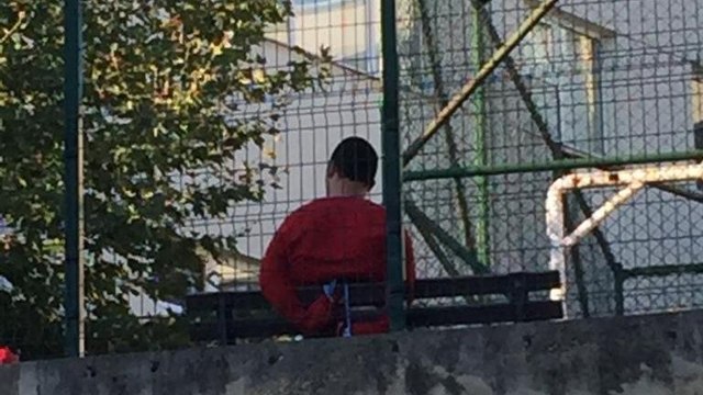 Otizmli genci bağlayan 3 görevliye hapis istemi