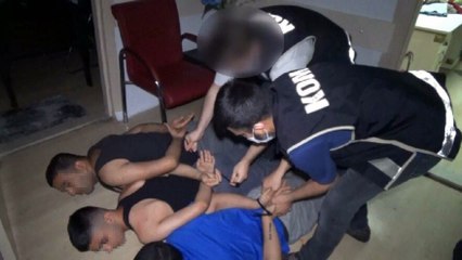 Şirinler çetesi yöneticisinin evinde Sedat Peker detayı