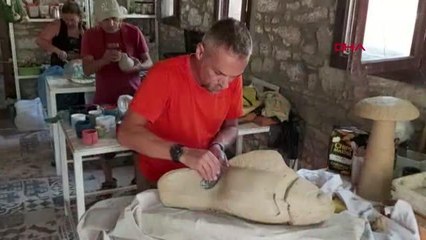 RESİM, SERAMİK VE TEKSTİL SANATÇILARI UKKSA'DA BULUŞTU