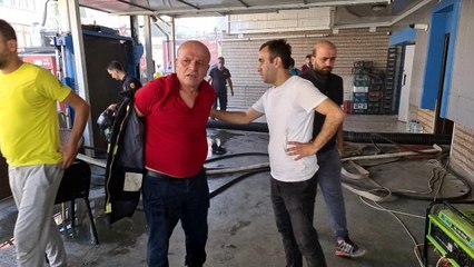 Son dakika 3. sayfa: Market deposunda başlayan yangına 14 saattir müdahale ediyorlar