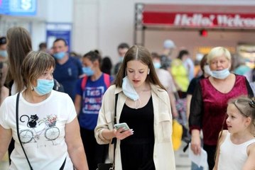 Antalya'ya 26 günde 6 bin 195 uçak ile 1 milyon 200 bin yabancı turist geldi