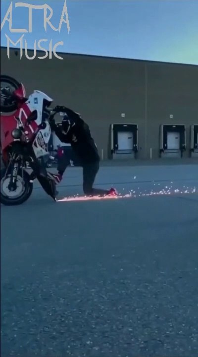 Most beautiful bike wheelie status || whatsapp wheelie status || Bike stunt status || Bike wheelie status|| Bike lover status