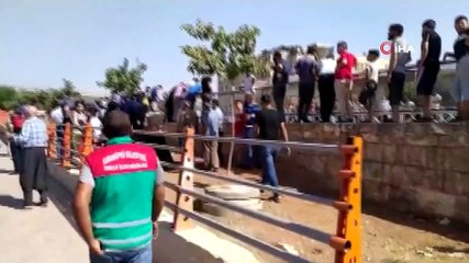 Dereye düşen kadını itfaiye kurtardı