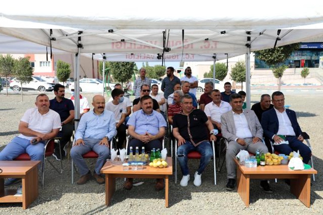 Iğdır'da düzenlenen "Kayısı Cup" tenis turnuvası sona erdi