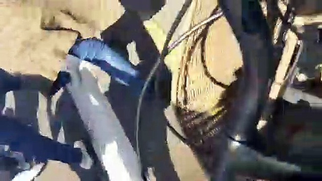 Tirs de grenades lacrymogènes devant la Préfecture du Doubs à Besançon (17 juillet 2021)